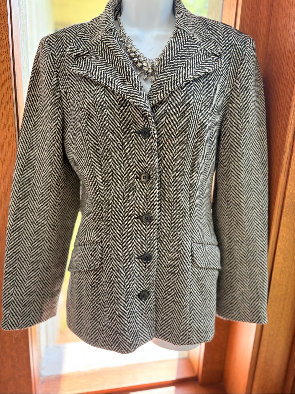 Vintage Wool Blend Herringbone Tweed Tailored Blazer Black & White 10